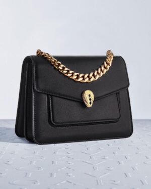 Lily Aldridge Instagram - Lily's wish list.
Bulgari global ambassador @lilyaldridge comes together with @bulgari to share her wish list for the festive season. Filled with luxurious items, the dreamiest gifts await you - helping you share more than a wish this holiday.
 
Lily Aldridge’s holiday season wish list features Serpenti Viper bracelets, Serpenti Tubogas watch, Serpenti Viper necklaces, Serpenti Viper rings, and Serpenti Forever crossbody bags.
 
#Bulgari #BulgariJewelry #BulgariWatches #BulgariAccessories #Serpenti #SerpentiViper #HolidaySeason #MoreThanAWish