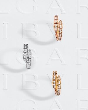 Lily Aldridge Instagram - Lily's wish list.
Bulgari global ambassador @lilyaldridge comes together with @bulgari to share her wish list for the festive season. Filled with luxurious items, the dreamiest gifts await you - helping you share more than a wish this holiday.
 
Lily Aldridge’s holiday season wish list features Serpenti Viper bracelets, Serpenti Tubogas watch, Serpenti Viper necklaces, Serpenti Viper rings, and Serpenti Forever crossbody bags.
 
#Bulgari #BulgariJewelry #BulgariWatches #BulgariAccessories #Serpenti #SerpentiViper #HolidaySeason #MoreThanAWish