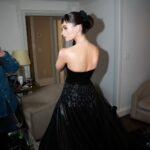 Lily James Instagram - My full @charlottetilbury 90’s inspired glam for the Met Gala, by @valeriaferreiramakeup and Hair by @halleybrisker 🤍 Captured by @matteaston Styled by @rebeccacorbinmurray in Couture @tamararalph and @onlynaturaldiamonds @debeersofficial 🖤 Skin prep @charlottetilburyskincare and @sadaf_jaffari taking care of my skin Nails @betina_goldstein and sun kissed by @skj and finally @_nicgoodwin putting me altogether. Love my team. Artists. You make it special xxxx