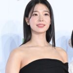Lim Se-mi Instagram - 2023 BIFF 28th 딸에대하여 팀으로 함께해서 영광입니다 #BIFF #부산국제영화제 @busanfilmfest #딸에대하여 #영화딸에대하여 #ConcerningMyDaughter #오민애 #임세미 #하윤경 #이미랑감독
