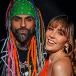 Lina Tejeiro Instagram - La casa de que? 😅 Nos vemos esta noche en #LaPrevia y #ElAfterShow junto con @_robertman por @vix 🧡 Descarga la app de @vix y disfruta de contenido exclusivo gratis hasta el 2 de marzo! 🥳 📸 @armaniph