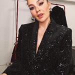Lina Tejeiro Instagram - 🖤🌚