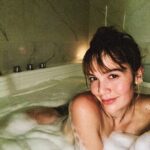 Lina Tejeiro Instagram - Mimarme, mi plan favorito. ✨