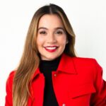 Lina Tejeiro Instagram - ¡Conoce el ritual del secreto de mis pestañas! 👀 #corajebylinatejeiro #coraje #linatejeiro #TresCapasDeCoraje #UnRimelWaterResistant #UnRimelQueSiEsRimel