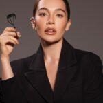 Lina Tejeiro Instagram - @corajebylinatejeiro ♥️ El día de esta sesión de fotos estaba devastada, Frida se me había ido dos días antes, dudaba mucho que pudiera dar lo mejor de mi, no me sentía completa. Pero gracias a mi equipo y todo el amor que me dieron ese día, lógramos este fantástico resultado. Gracias ♥️ Los adoro. @malejocangrejo @hernanpuentes @paulipraga @catalinagomezgarcia