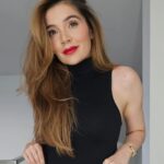 Lina Tejeiro Instagram - Una miradita coqueta ❤️