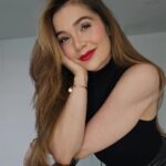 Lina Tejeiro Instagram - Una miradita coqueta ❤️