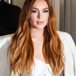 Lindsay Lohan Instagram - Irish Wish Premiere ☘️🤍 Makeup: @kristopherbuckle Hair: @daniellepriano Styling: @marielhaenn #randm @robzangardi Nails: @enamelle Photography: @thestewartofny #netflix #netflixfilm New York, New York