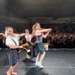 Lindsey Stirling Instagram - #sleighride #tour