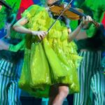 Lindsey Stirling Instagram - We think the Grinch’s heart would grow three sizes after watching that performance by @AshleyMcBryde and @LindseyStirling on #CMAchristmas! 💚💚💚 CMA Country Music Association