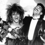 Lionel Richie Instagram - What a life! What a show! What a talent! Your resilience was a lesson for us all. I will miss you, my dear friend! Thanks for the memories…🕊️🖤 #tinaturner