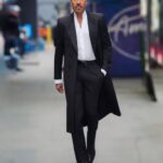 Lionel Richie Instagram - THE GRAND FINALE// Unforgettable Moments, Extraordinary Talent ⭐️ It’s time to find the Next #AMERICANIDOL! Let’s go !! In full @ysl @davethomasstyle 📸 Dirk Vanoucek