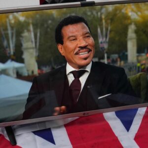 Lionel Richie Instagram - En route to @bbc