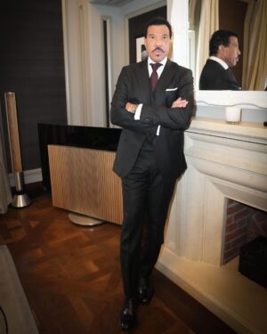 Lionel Richie Instagram - En route to @bbc