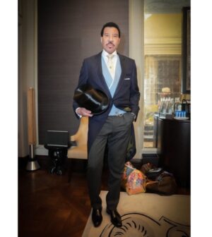 Lionel Richie Instagram - Buckingham Palace,
Wednesday, May 3rd, 2023 - We also continued the conversation about - The Prince’s Trust, which is empowering young people to transform their lives through education, training, and support. The Trust helps thousands of young people every day who are facing tremendous hardships. To date, we have supported over 1 million young people around the globe. 📍 Learn more: @princestrust @princes_trust_usa @princestrustinternational

Photos: @gettyimages Thank you