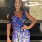 Lis Vega Instagram - Que el sueño valga el desvelo ✨♾️🫶🏼🇲🇽💙 Fue una noche mágica llena de sorpresas , mi corazón está en plenitud , gracias universo por seguir soñando despierta 🫶🏼♾️🙌🏻🕉️ Ame este diseño del gran diseñador mexicano @mitzyofficial_ tqm y admiro amigo mío 💙 Y #stylehair by @alexismay2feel mi hermano 💙 #gala #coronacion #diainternacionaldelmariachi #mexico #alfombraroja #womasstyle #glamour #cantante #actriz #latina #cubana #mexicana 🫶🏼 Mexico City, Mexico
