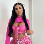 Lis Vega Instagram - 💕 Si sientes paz aún con el ruido externo es que tomaste las decisiones correctas 🫶🏼 Bello día mi gente hermosa 💕 #lapoetadelourbano #myflow @mystikactivemx 💕 los mejores tops, legins,la mejor calidad y variedad , los más tops 🫶🏼♾️ #namaste 🕉️ #womansstyle #outfits #style #mexico #latina #celebrities 𝓜𝔂 𝓵𝓲𝓯𝓮