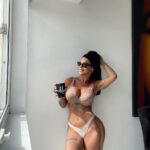Lis Vega Instagram - GRACIAS VIDA POR UN NUEVO AMANECER 🌄🙌🏻🫶🏼♾️ #happyweekend 🪐 CONEXIÓN INFINITA Y GRATITUD ♾️ Un ☕️ intenso 💋 #goodmorning #gratitude #lovemylife . . . Activa en mi #onlyfans #linkinbio #sincensura #playboy #playboymx #playmate #celebrities #latina #mexico #cubana #mexicana #actriz #cantante 𝓜𝔂 𝓵𝓲𝓯𝓮