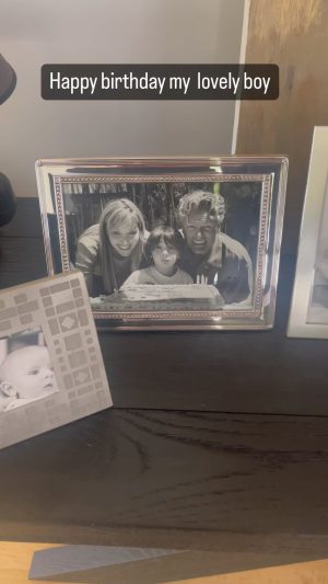 Lisa Kudrow Instagram - 