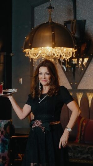 Lisa Vanderpump Instagram - ⛲️ I don’t always get it right 😂 but at @VanderpumpParis I do! SUR-ving up Season 10 of #PUMPRules coming soon! Maybe I’ll stick to being the Boss🤣🤣 🎥 by @palmandocean
