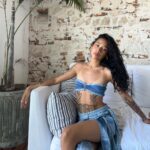 Lizeth Selene Instagram - vengo del maaaAaar