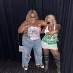 Lizzo Instagram - Bye September, u fuckin bitch ✌🏾