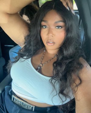 Lizzo Thumbnail - 275K Likes - Most Liked Instagram Photos