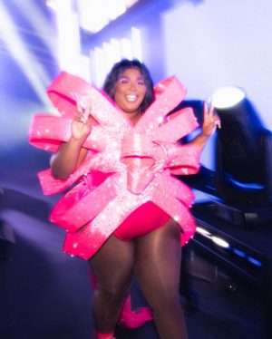 Lizzo Thumbnail - 320.5K Likes - Most Liked Instagram Photos