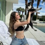 Lizzy Greene Instagram - 48 hrs in the desert😴 Palm Springs, California