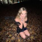 Lizzy Greene Instagram - happy halloweekend!!!☺️🖤🦋˳.⋅˙ॱᐧ.˳˳.⋅ʚĭɞ 𓆩 ♡ 𓆪