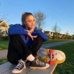 Lizzy Greene Instagram - 🦕