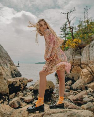 Lizzy Greene Thumbnail - 261.6K Likes - Top Liked Instagram Posts and Photos