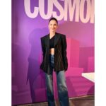 Lodovica Comello Instagram - Fuorisalone con @cosmopolitan_it 💜🌸 grazie a chi è passato!! Grazie: @terryterry82 MUA @samanta_pardini styling Thanks @stellamccartney blazer @motherdenim jeans @nalishop_italy jewels Milan, Italy