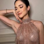 Lodovica Comello Instagram - ✨✨✨ Thanks for a sparkling night: @philosophyofficial / @samanta_pardini @terryterry82 Sanremo