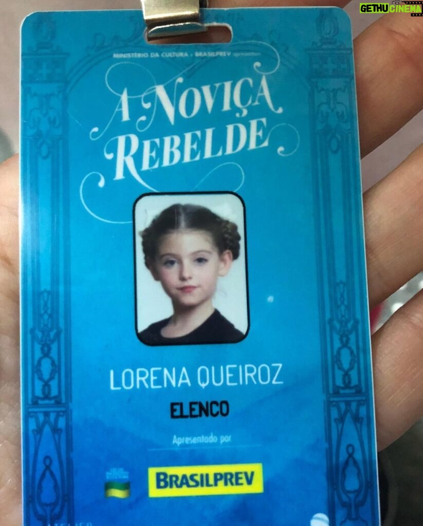 Lorena Queiroz Instagram - 7 anos de carreira!!! Minha primeira cena gravada na vida … sou muito feliz pela minha história, amo cada personagem, cada um construiu o que eu sou hoje e minha vontade de continuar vivendo tudo isso cresce cada vez mais!!! #diadoator