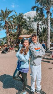 Lorena Queiroz Instagram - Não pode faltar dancinha no parque! 😜