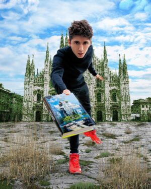 Lorenzo Ostuni Instagram - La gabbia è il mondo stesso, e voi non siete pronti.
The Cage: L’Arena è uscito in tutte le librerie e digital stores. 
Buon viaggio 🚀