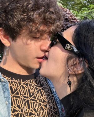 Lorenzo Ostuni Instagram - per te toccherei il motoschifo