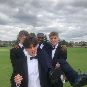 Louis Partridge Instagram - Men in black apart from this nob who decided to turn up in a grey car boot sale suit