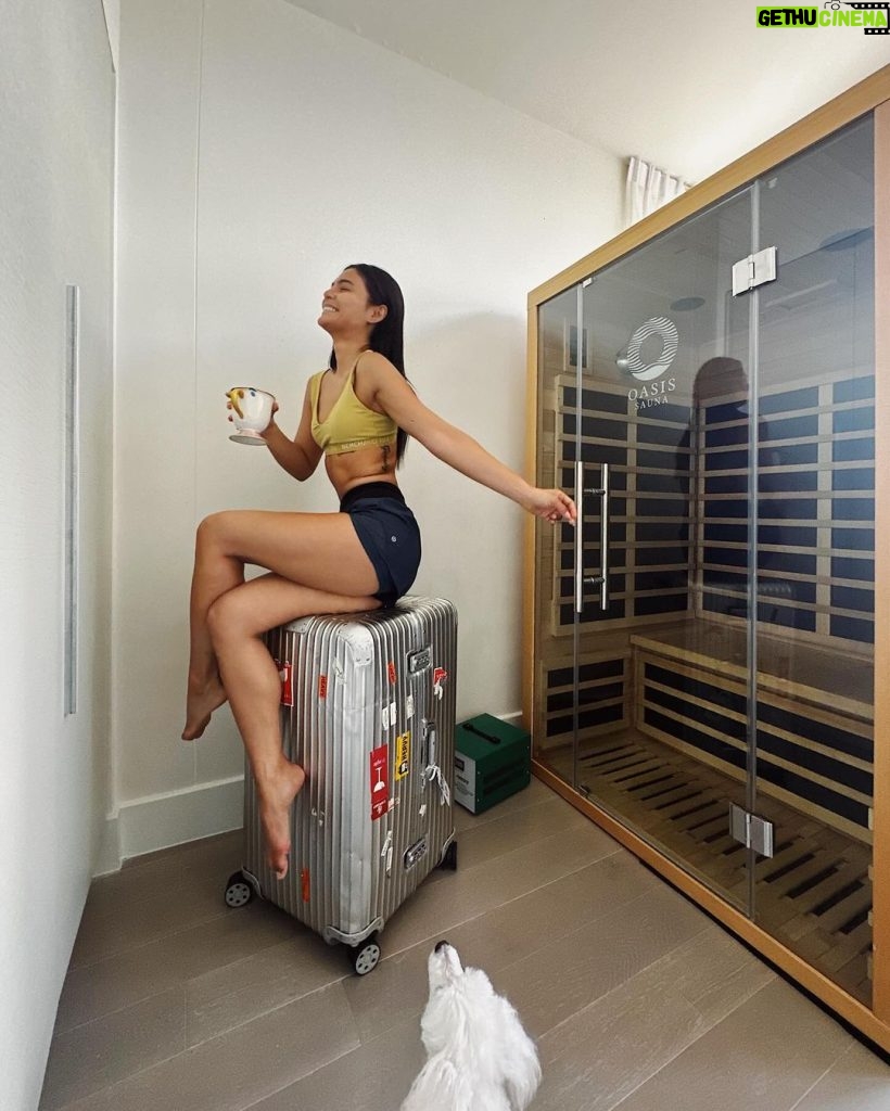 Lovi Poe Instagram - How to bring you with me everywhere I go? 🥲 If only my compact sauna could fit in my suitcase…LOL! I miss it so much already…such a great way to unwind, relax and detox ♥ @oasissaunaph