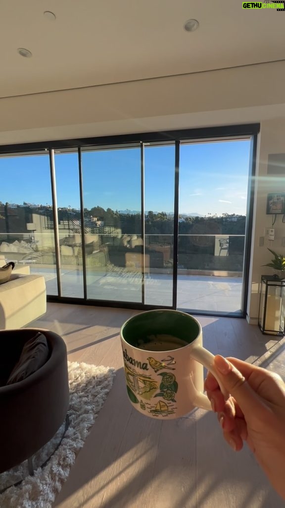 Lovi Poe Instagram - Back home and savoring this view with my mug from Alabama. ☕ Can’t wait to share why this place is now special to me ♥🔜 Los Angeles, California