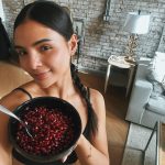 Lovi Poe Instagram – Quite a mission getting these pomegranate seeds out…truly post worthy LOL 😋