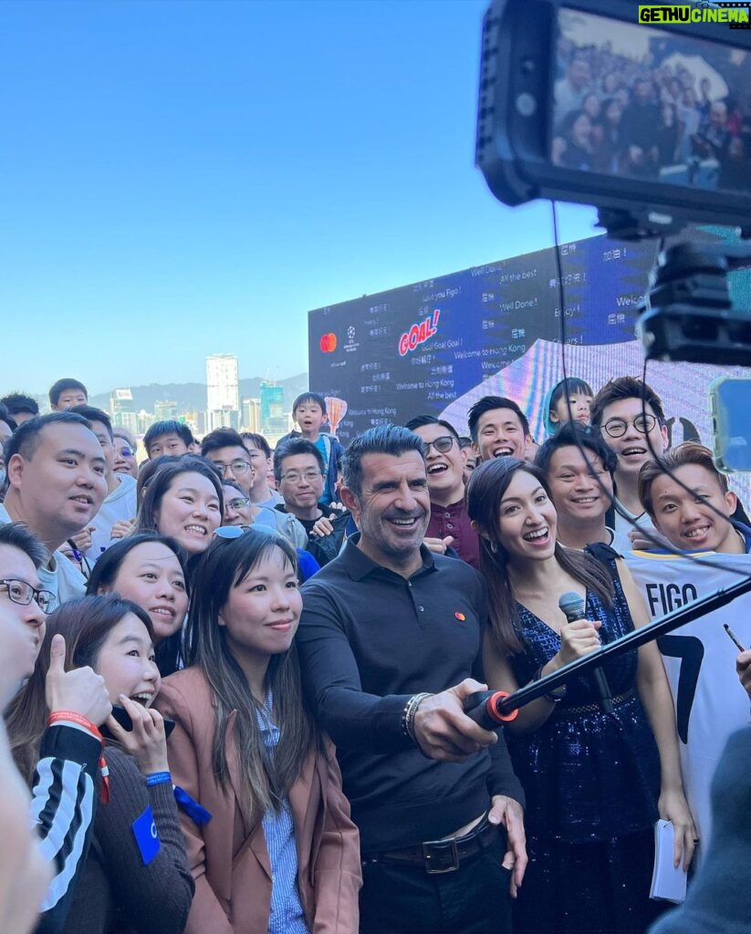 Luís Figo Instagram - After so many years, I was back in Hong Kong for some exciting few days! Was great to explore this beautiful city again and spend some time with VIP @mastercard clients ! Thank you for the warm welcome and looking forward to be back again! #priceless @mastercardhk @mastercard