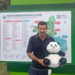 Luís Figo Instagram - Kung Fu and the Panda 😅😜✨👌 Chengdu, Sichuan