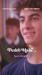 Lucas Burgatti Instagram - O Pedro Maia é o cara que roubou o coração de todo mundo no colégio… 🥰 Interpretado por Lucas Burgatti, aposto que ele também vai roubar o seu coraçãozinho em #UmaFadaVeioMeVisitar, AMANHÃ nos cinemas de todo o Brasil! 🧚🏻‍♂️  Garanta já o seu ingresso! ✨
