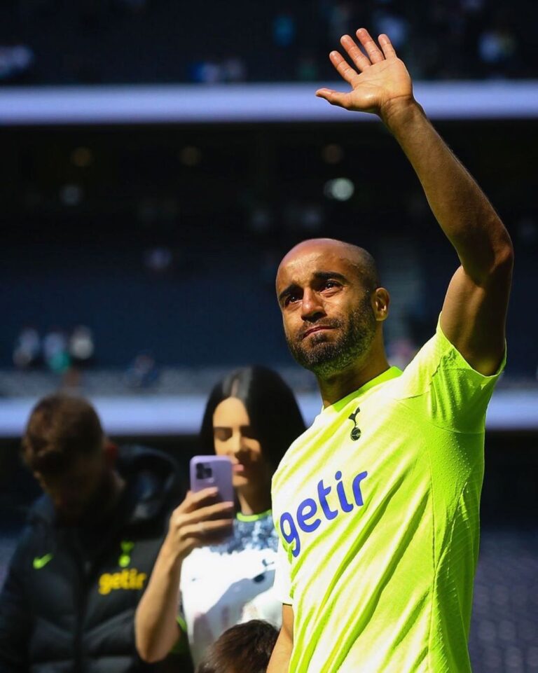 Lucas Moura Instagram - I can’t believe it’s time to say goodbye. I don’t have the words to explain how grateful I am for having had the opportunity to defend this badge. Thank you very much Spurs family, God bless you all. I will always love you. 😢🤍 #COYS #ThanksJESUS Tottenham Hotspur Stadium