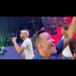 Luciano Pereyra Instagram - Cuando vienen amigos a cantar con vos y #MarDelPlata canta cuarteto al ritmo de @lakongaoficial 🕺🏽🎉🕺🏽🎉❤️ Mar del Plata, Argentina