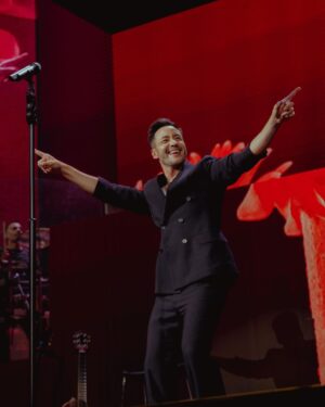 Luciano Pereyra Instagram - Nuestra hermosa noche en el #MovistarArena en pics 🫶🏼🫶🏼
📸 @ale.cavalheiro 🥇