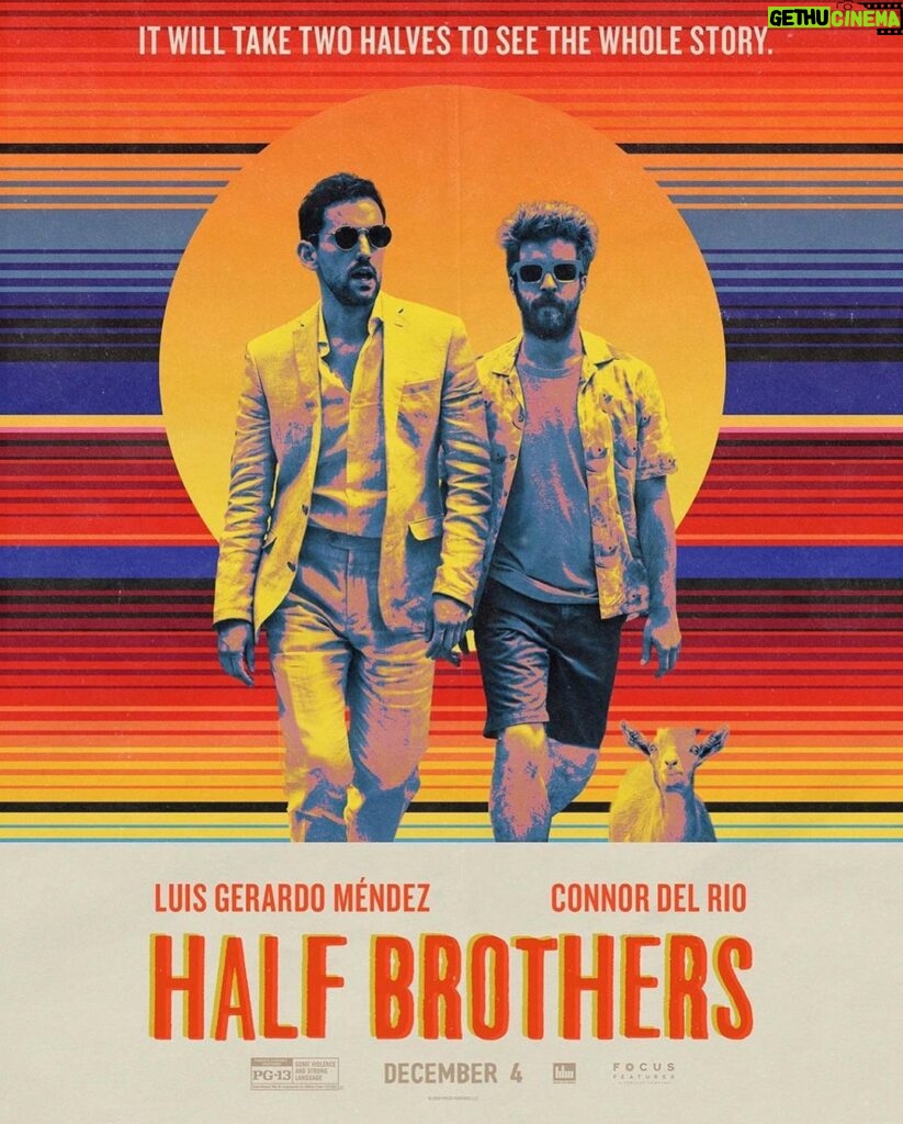 Luis Gerardo Méndez Instagram - Nuestra película #MediosHermanos ya está en @starplusla. Si no la han visto, ahí me cuentan! #HalfBrothers