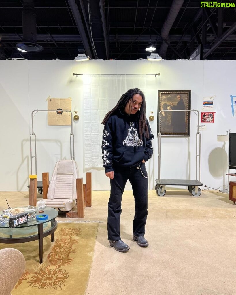 Luka Sabbat Instagram - Complex con! Booth E2 I’ve moved my room from The Chateau and made it my booth, Come hang and see the capsule collection :) Complexcon